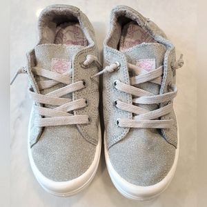 Roxy Kids Girl's Disney Bayshore III, Silver, size 2 (Little Kid)